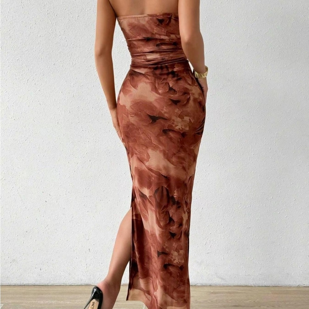 Women’s strapless dress size small